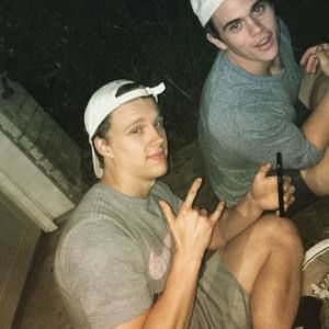 Meet your Posher, Grant